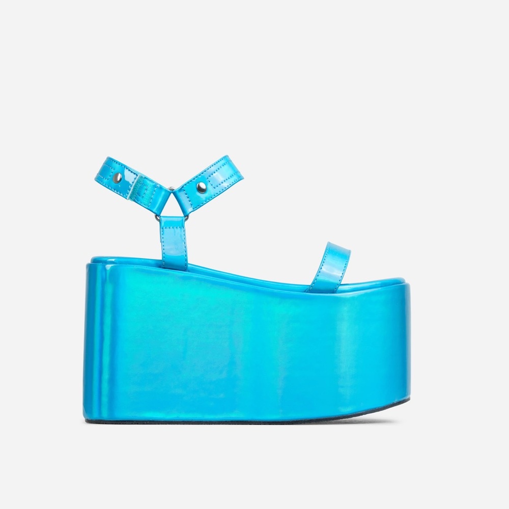 Brand new PLATFORM WEDGE HEEL